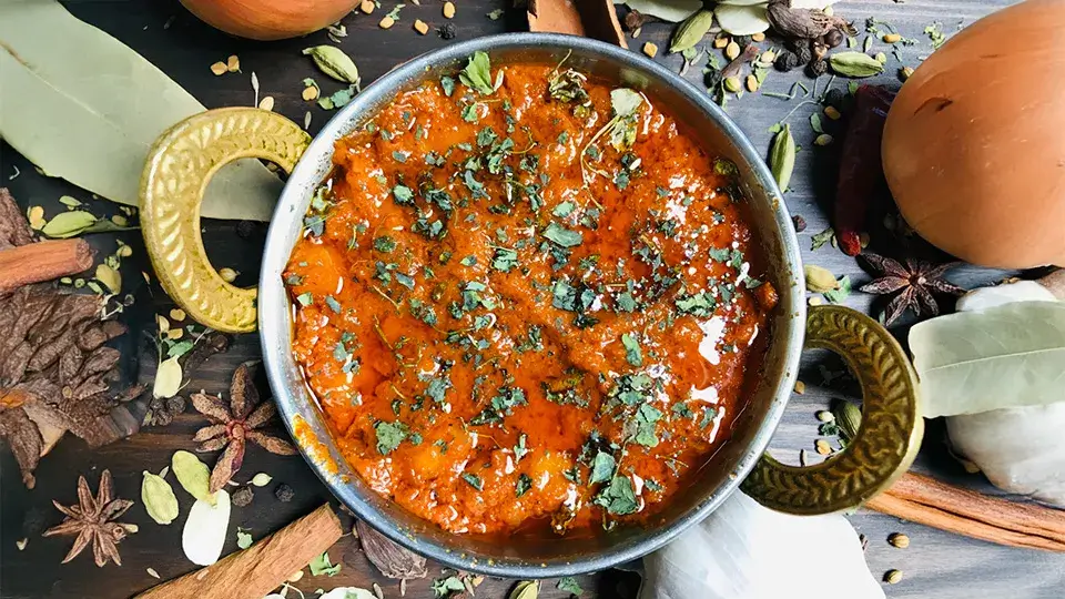 ぷりぷりエビのキーマカレー